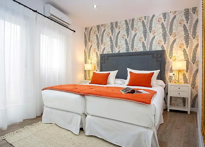 Genteel San Pablo Terrace