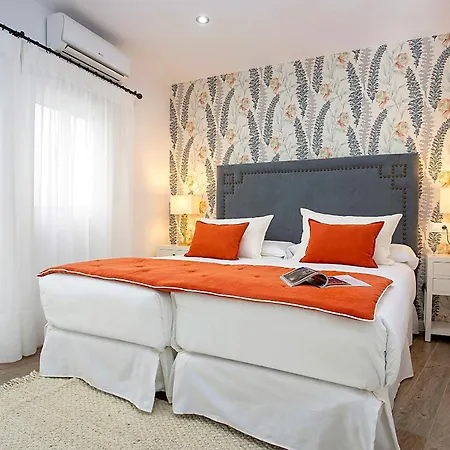 Genteel San Pablo Terrace